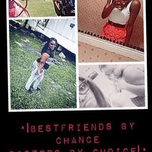 Meet your Posher, Dee-dee